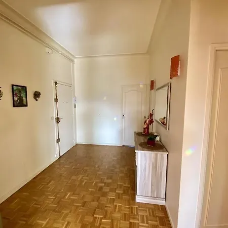 Appartement Sympathique アパート